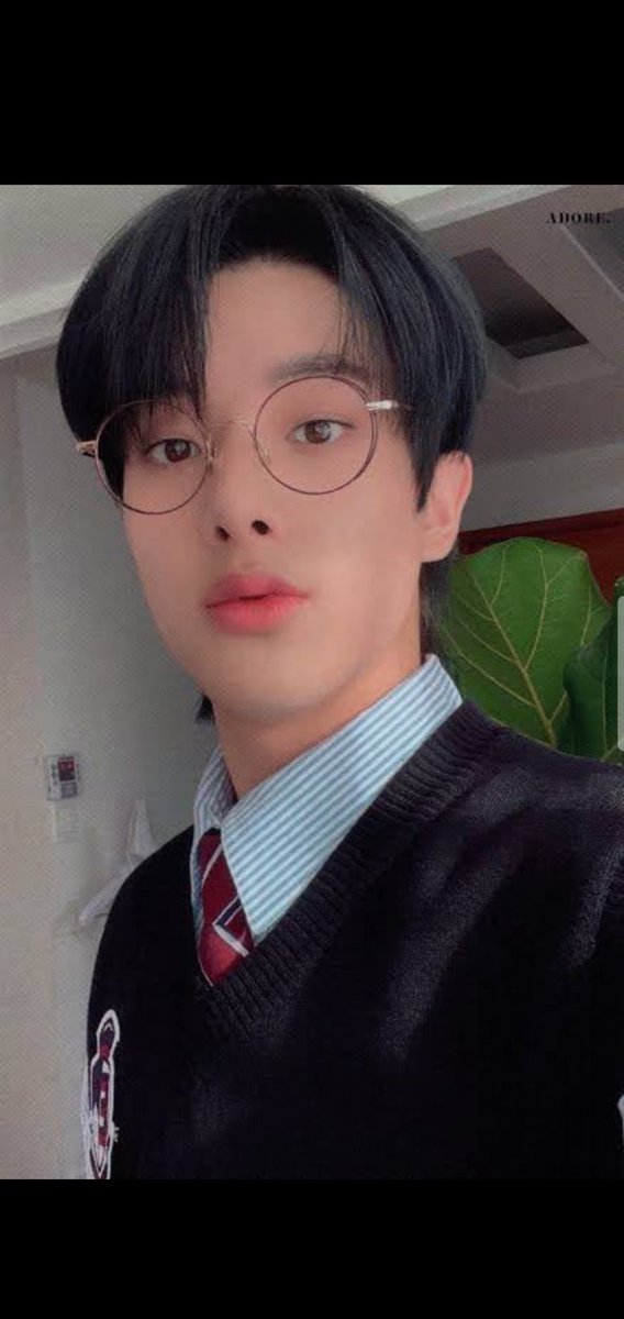 wonniewim's tweet photo. wts lfb hakanai qs pc set ༘
₱11,500 ( FREE hee specs to set taker / host 
🎀 strictly as set, can look for kahati, can ship to different address
- mint all pcs
- dop : 1 week max
- can send video condi

# enhypen hakanai jungwon jay jake  sunghoon https://t.co/aWNn77uaba