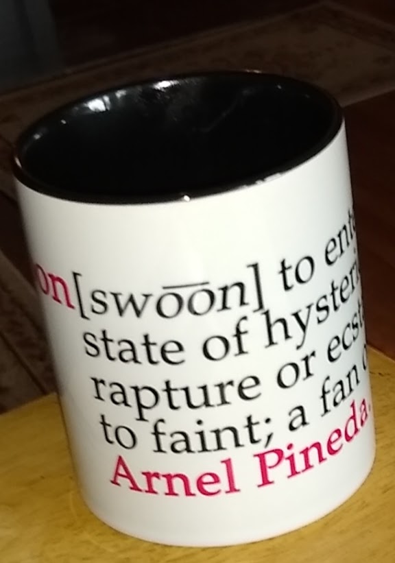 llangway's tweet photo. A very dear friend gave this to me. It has a special hook it hangs on in my kitchen. Today it is filled with coffee #missingArnel #havenotseenUonline #hopeUarewell @arnelpineda @Debbie007Bond https://t.co/GTheVturPk