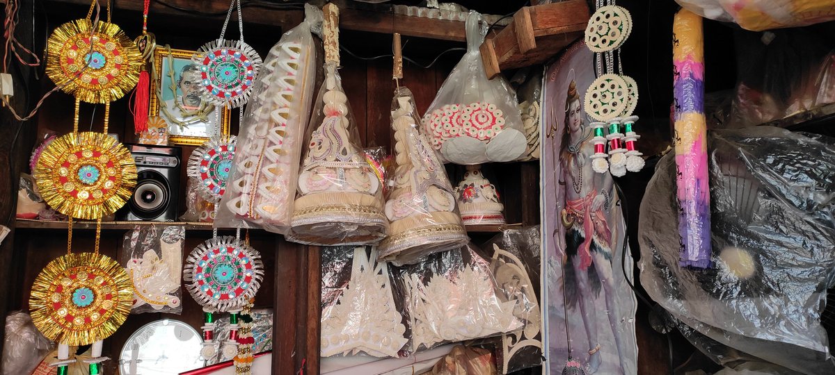 mitra_craft's tweet photo. Traditional Shola (Indian Cork) Craft made in both Odisha & West Bengal; especially by women artisan.
#mitracraft
#craftsofindia
#craftsofodisha
#craftshop
#craft https://t.co/wxidTROvZj