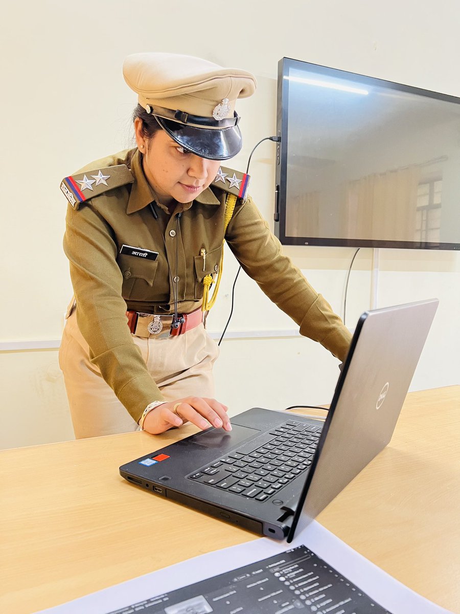 Arti Singh Tanwar tweet media