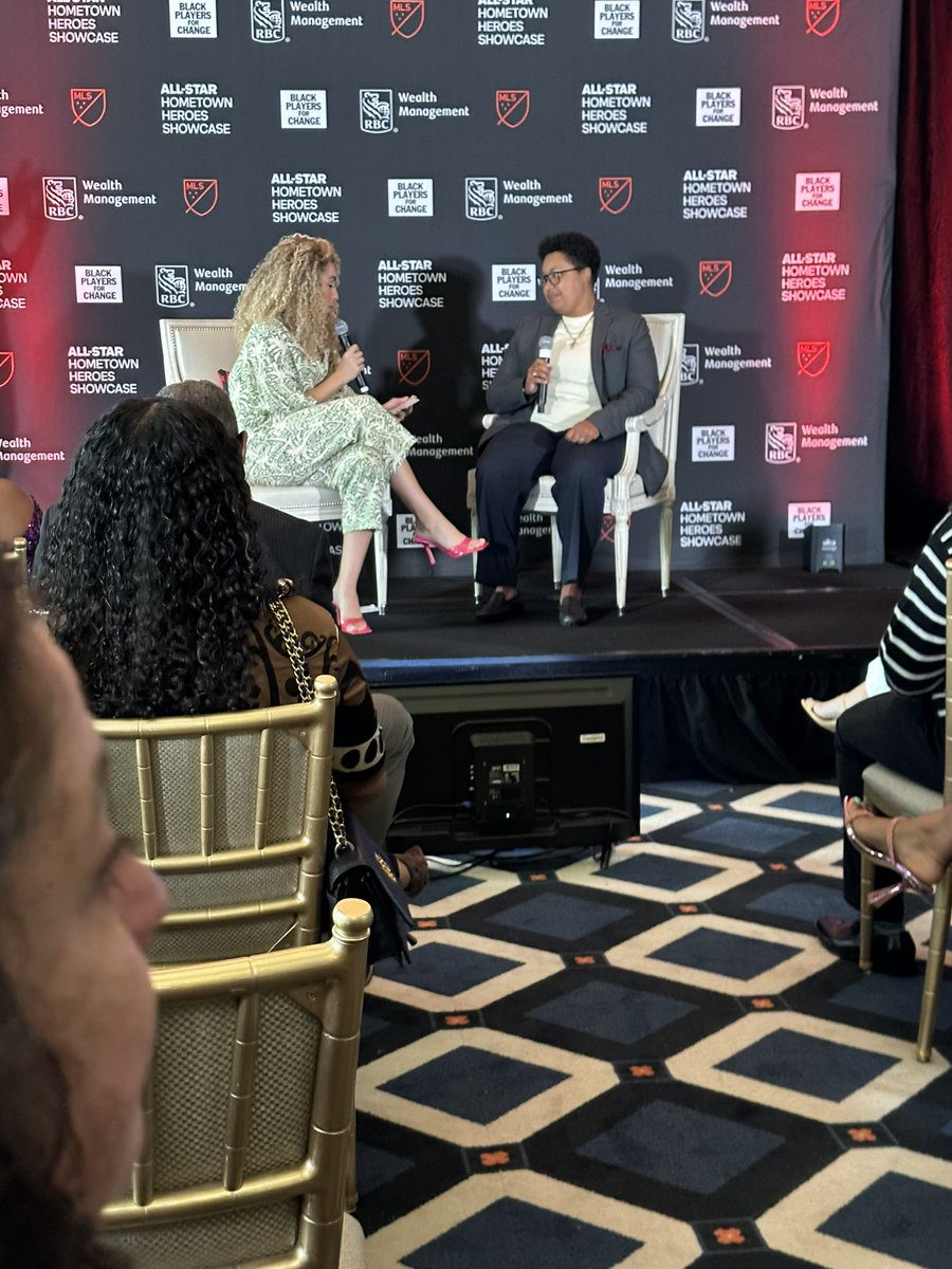 An inspiring morning in Washington at the <a href="/mls/">Major League Soccer</a> x <a href="/BPCMLS/">Black Players For Change</a> Hometown Heroes showcase 

So many incredible leaders doing transformational work in their communities on the stage.

Listening to their stories was a privilege. Applauding them loudly an honour.