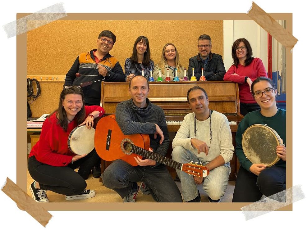educarioja's tweet photo. Cancioañero. Canciones para el año entero. #GTDI #CRIE
📕📕 https://t.co/pCjzyU1QN7 https://t.co/3fFoHNCU0j