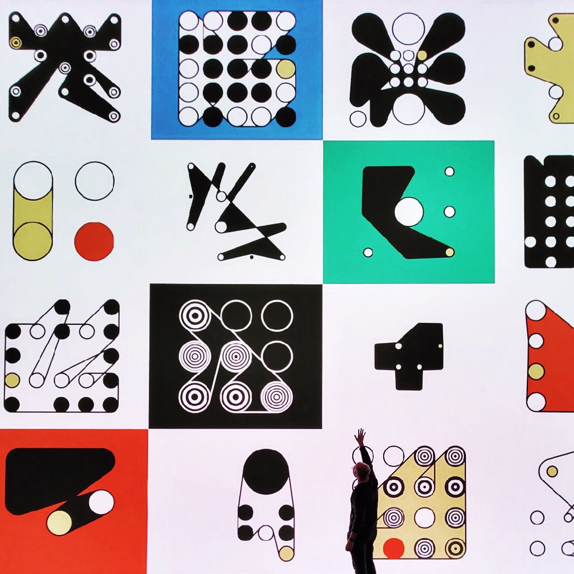 ZeeZee_ETH's tweet image. 1/2
Step into the captivating world of @dmitricherniak, a talented generative artist hailing from Canada and currently based in NYC. With a unique approach to art, he explores the intersection of creativity and automation, pushing the boundaries of artistic expression.
#CodeIsArt