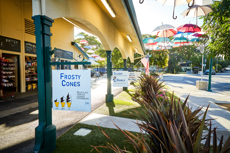 Congratulations to @meadowlarkdairy for being named 8th Best Ice Cream in the COUNTRY! 🎉🍦 

We sure do love our local dairy! Cool down with one of their delicious swirls this summer and find out why they're the best if you don't know already 😉
-
#meadowlarkdairy #pleasantonca