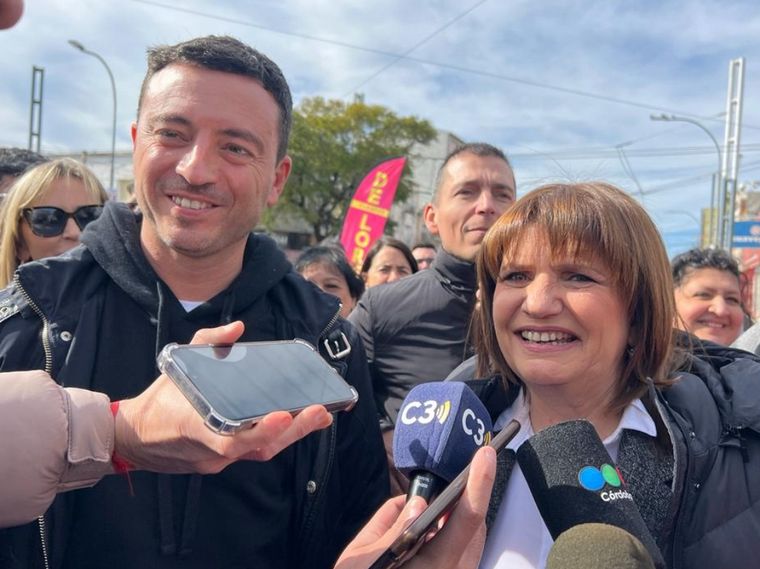 Cadena3Com's tweet photo. Elecciones 2023
Bullrich apoyó a De Loredo: “Le tengo una fe bárbara, es la persona indicada" https://t.co/xXz3cPflgV https://t.co/MZFcvoMPdI