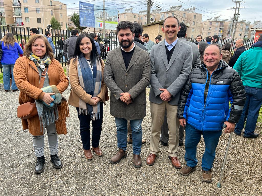 ¡AHORA! Nuestro Gerente General, Cristian Wulf, asiste al lanzamiento del Estudio Construcción de un Sistema de Teleférico en los Cerros de Talcahuano. 
Nos entusiasma que la conectividad mejore la calidad de vida de nuestras vecinas y vecinos. ¡Eso es #Sostenibilidad!