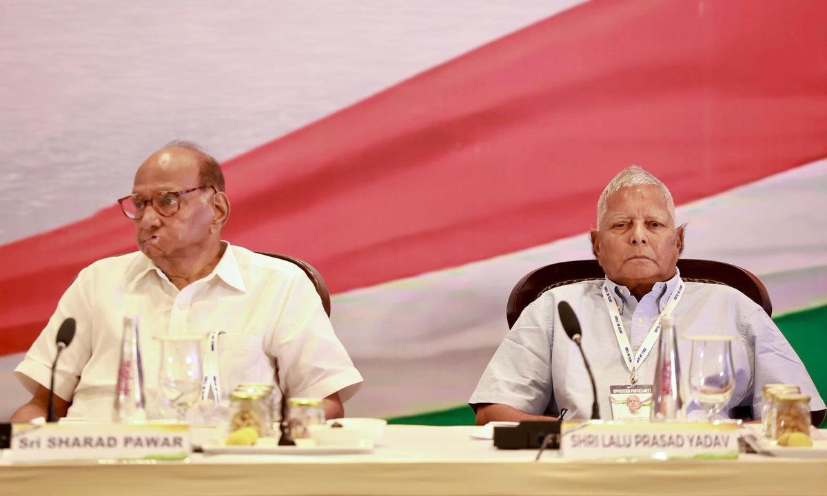 yadavtejashwi's tweet photo. 𝐌𝐚𝐤𝐞 𝐈𝐧 𝐈𝐍𝐃𝐈𝐀 https://t.co/p2gyLpzkhc