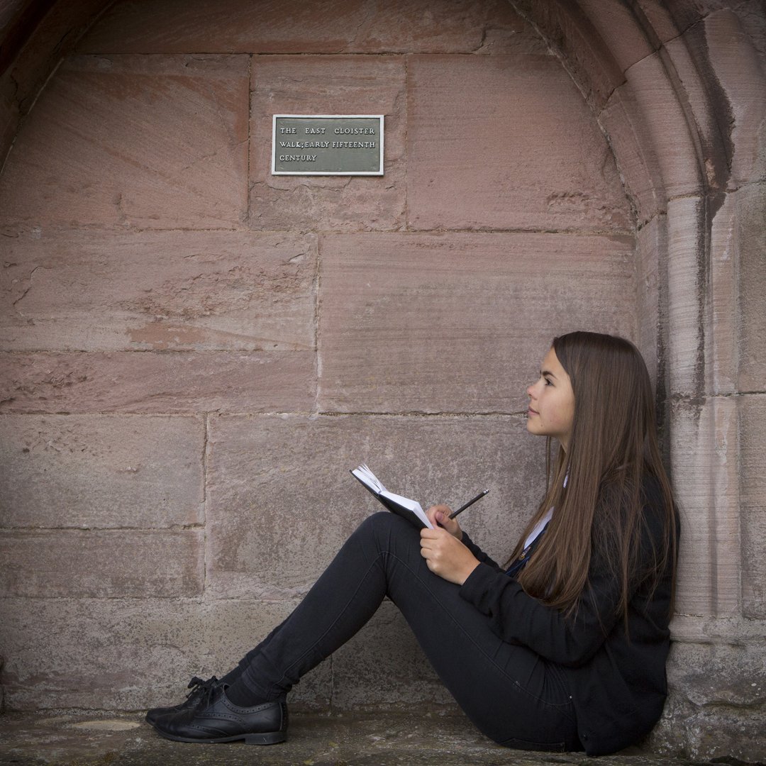 waltscottprize's tweet photo. Writers aged 11 to 19 can now enter this year's #YoungWalterScottPrize! If you're in the UK and are interested in history and creative writing, this is the writing competition for you. Learn more: https://t.co/RCPjKYT35n
#ywsp #creativewriting #historicalfiction https://t.co/fNoKMQgpwe