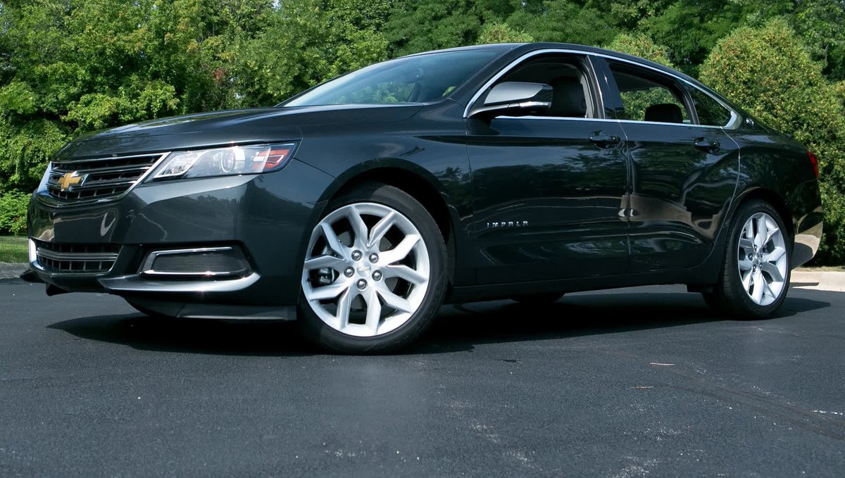 UltTrans123's tweet photo. Shipping your Car? 
Why not go Enclosed?! 
Call one of our shipping specialists today! 1-888-885-9123 Option 1 
#shipyourcar #transportingcars #carshippingquote #nationwidecarshipping #vehiclesshippingneeds #bestinthebusiness #reservationspecialist https://t.co/4L6E3hG28w