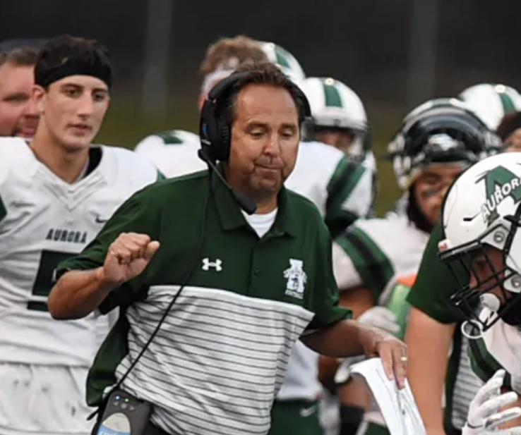 JLRSports's tweet photo. Aurora's Bob Mihalik is a true gem of NE Ohio HS football.

For all the winning, you'd think there might be some ego. I've never been able to detect any. Every time we talk, it's one of the most pleasant conversations imaginable. I loved talking to him yesterday.

@GreenmenFB https://t.co/LHS3ETVR66