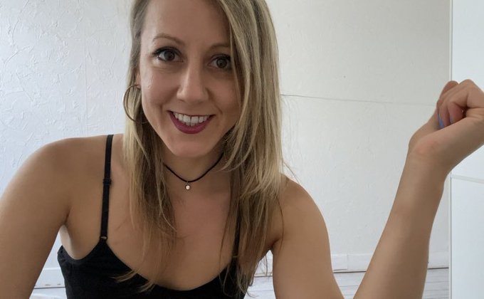 ❤️❤️❤️😜 Mercii &agrave; vous de me suivre et me soutenir dans cet univers 🔥🔥🔥 🥰🫶 🌟😊😊 Je vous souhaite une belle<a href="/tag/flexible"class="tags"><span>#flexible</span></a><a href="/tag/flexibility"class="tags"><span>#flexibility</span></a>