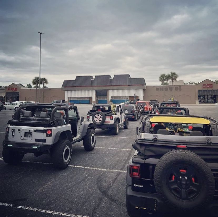 Getting in line for a convoy run with @coastal_jeep_sc

#jeep #tooshietuesday #Jeeplife #jeepwrangler #jeepbeef #jeeps #jeepnation #jeeplove #jeepjk #jeepin #JeepFamily #jeeper #Jeeping #jeepthing #jeepers #jeeppage #jeepfreeks #jeepsofinstagram #jeeprubicon