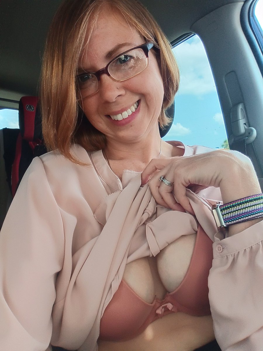 McLovinLogistic's tweet photo. A little work car #tug on my first day back!! Yay, I got the job!! 

#tugging #tuglife #tittytuesday #kcco #boobs #chivette #onlyfans #hotness https://t.co/F2gzNXFMaS