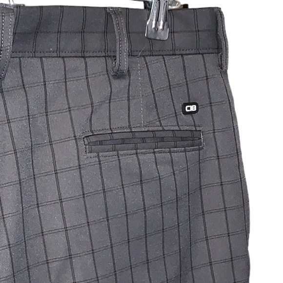 So good I had to share! Check out all the items I'm loving on <a href="/Poshmarkapp/">Poshmark</a> #poshmark #fashion #style #shopmycloset #uniqlo #lululemonathletica #haggar: posh.mk/bVSdKPLwxBb