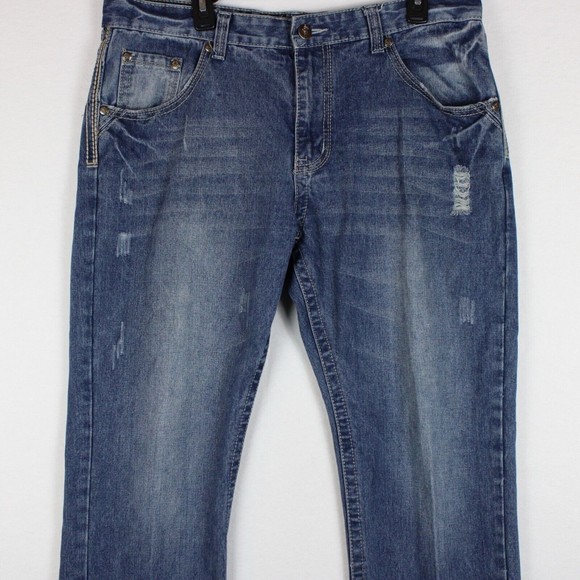 shopnthings's tweet photo. So good I had to share! Check out all the items I'm loving on @Poshmarkapp #poshmark #fashion #style #shopmycloset #fienddenimco #levis #columbia: https://t.co/KSVex0Wyvs https://t.co/wyhcymw03g