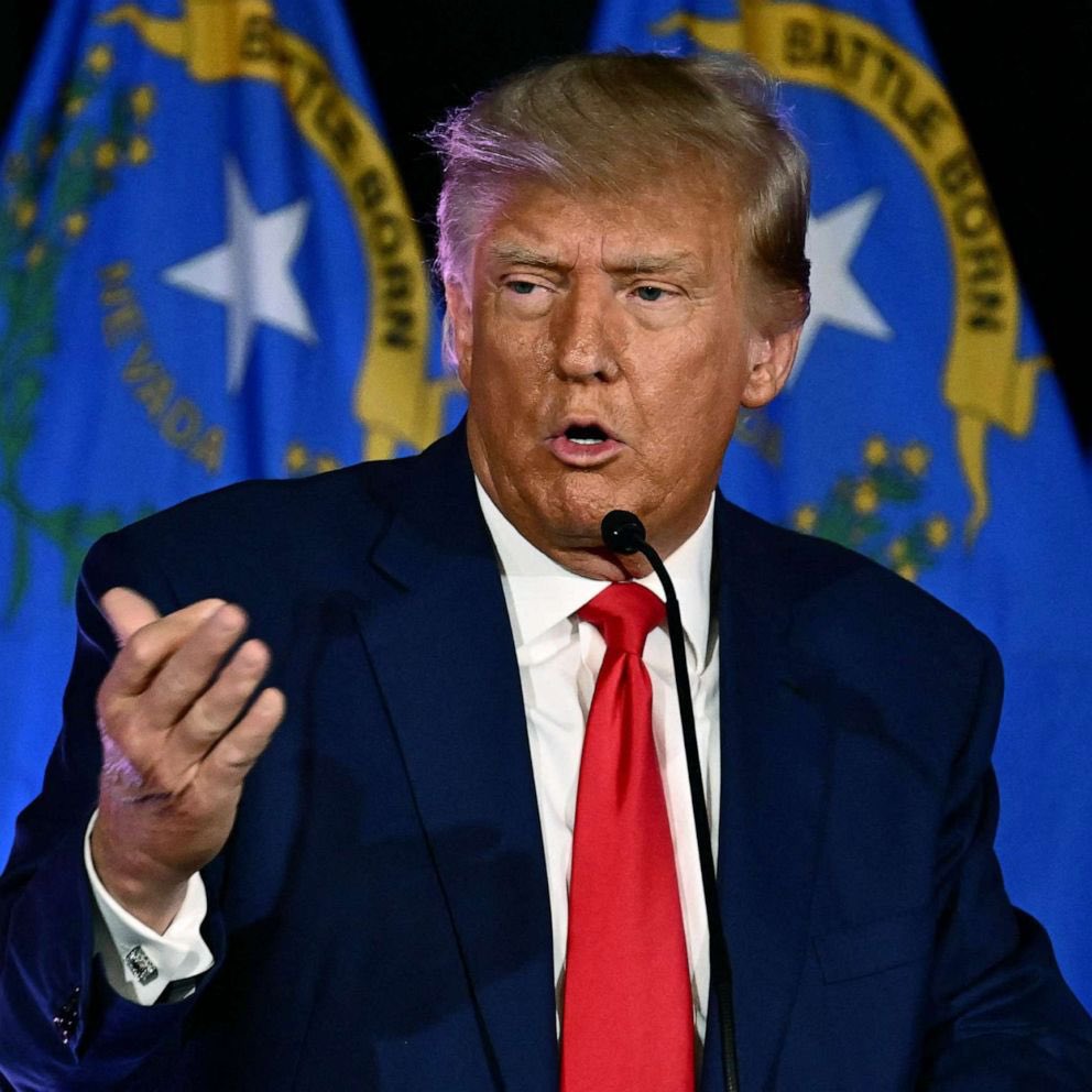 Trump has been arrested 3 times before a single Epstein child sex trafficker has been arrested.

Insanity.