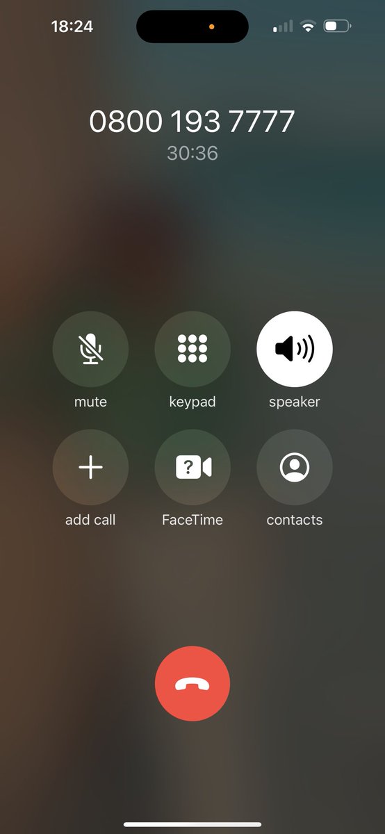 JimmyRDee's tweet photo. @weareboxt an engineer was meant to come a visit today to fix my boiler. It’s nearly 18:30 and no one has arrived and I’ve received no update. Now been on hold to you for over 30mins (see pic). Can I get an update on when someone is going to visit please! https://t.co/RvjNU1xAQz