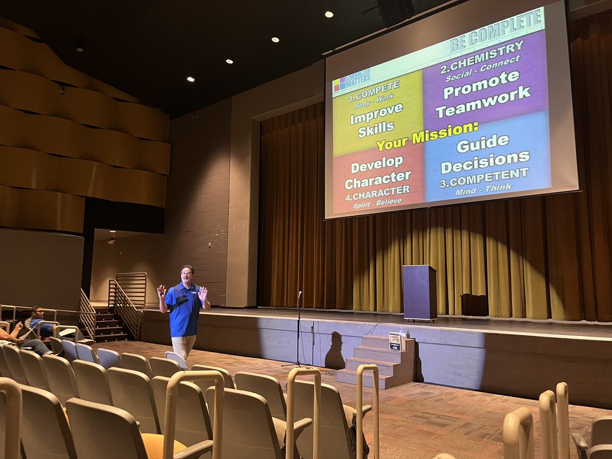VGHSAthletics's tweet photo. Appreciate @coachcharac7er for kicking off our district wide coaches meeting for the CGUHSD!
#ConquerWithin | #SpartanPRIDE https://t.co/G3uAuvwDbH