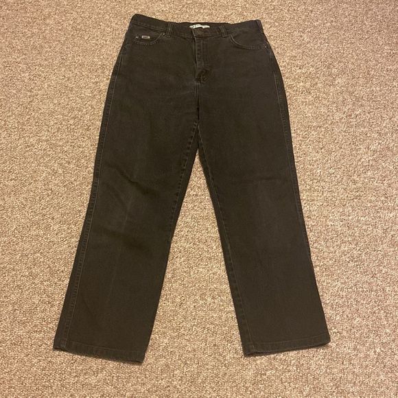 So good I had to share! Check out all the items I'm loving on <a href="/Poshmarkapp/">Poshmark</a> from <a href="/Donnabd4/">Donna DeShields</a> #poshmark #fashion #style #shopmycloset #auden #boutique #lee: posh.mk/TboOvUWwxBb