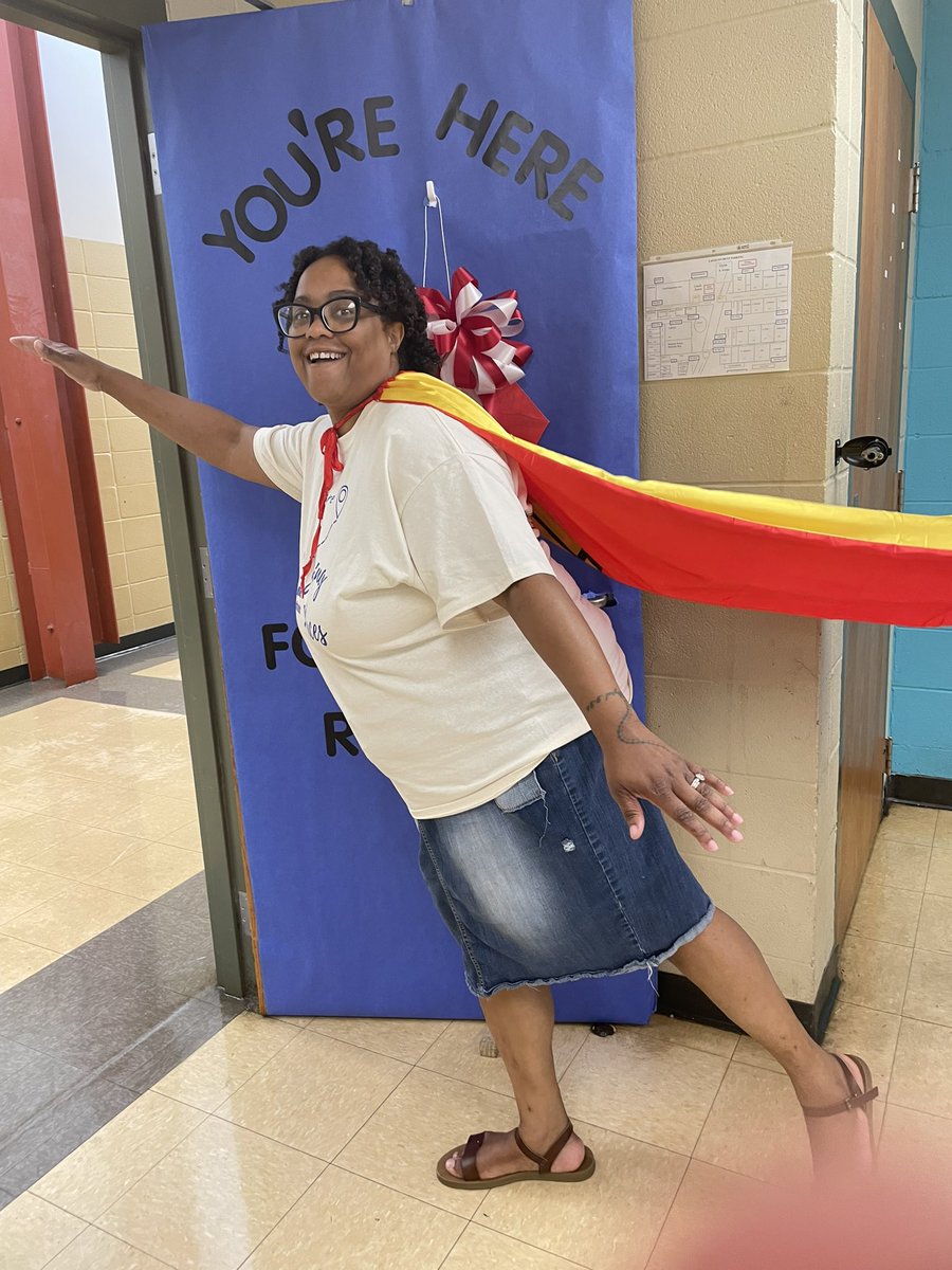 CicelyJacob7's tweet photo. Presenting at PPP23 District Conference K-6 Social Studies❤️❤️❤️
#avoyellesppp23
#place2b https://t.co/TUSBAtOu0V