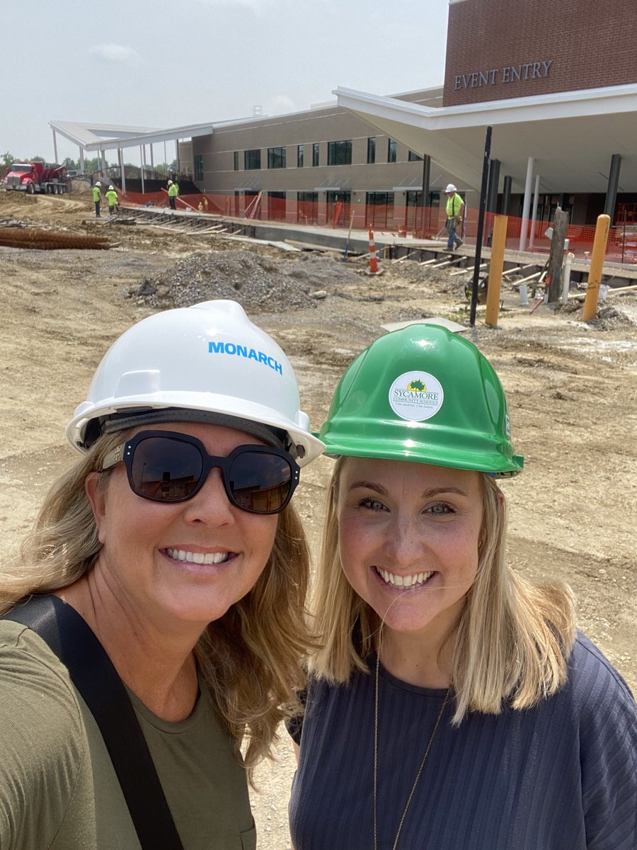 Thank you so much @SchunkEdu for the tour of your new Sycamore JH building! So excited for you, your staff, students, and community! Now even more anxious for our new building! @JennyGallow <a href="/c_jahnigen/">Charlie Jahnigen</a> <a href="/shp_design/">SHP</a> <a href="/krrajohnson/">Jeff Johnson</a> <a href="/Milford_Super/">MilfordSuper</a>