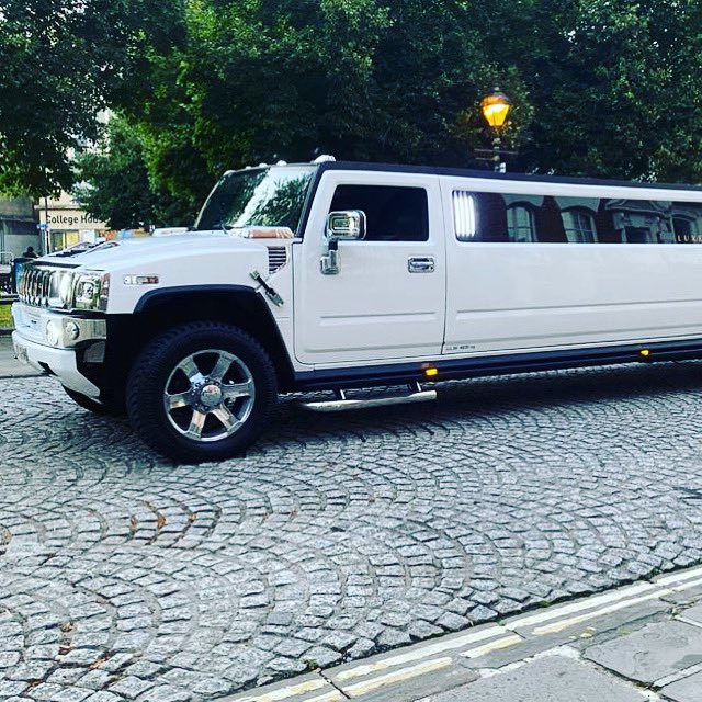 lux_limo's tweet photo. London limo hire in hummer h2 16 seater fully loaded https://t.co/ryrXzwLbU3