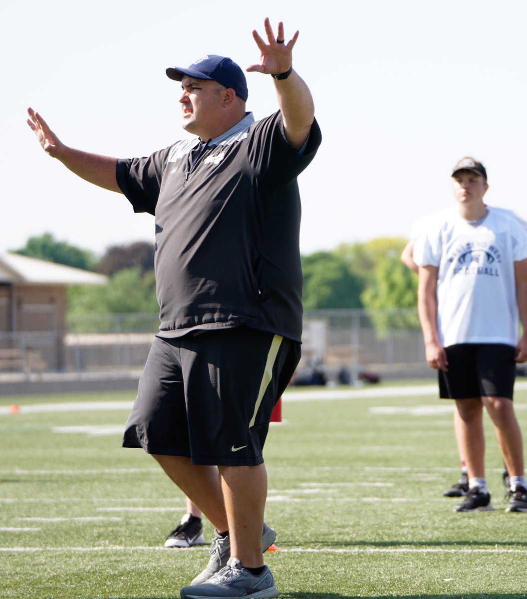 West Bend West Football tweet media