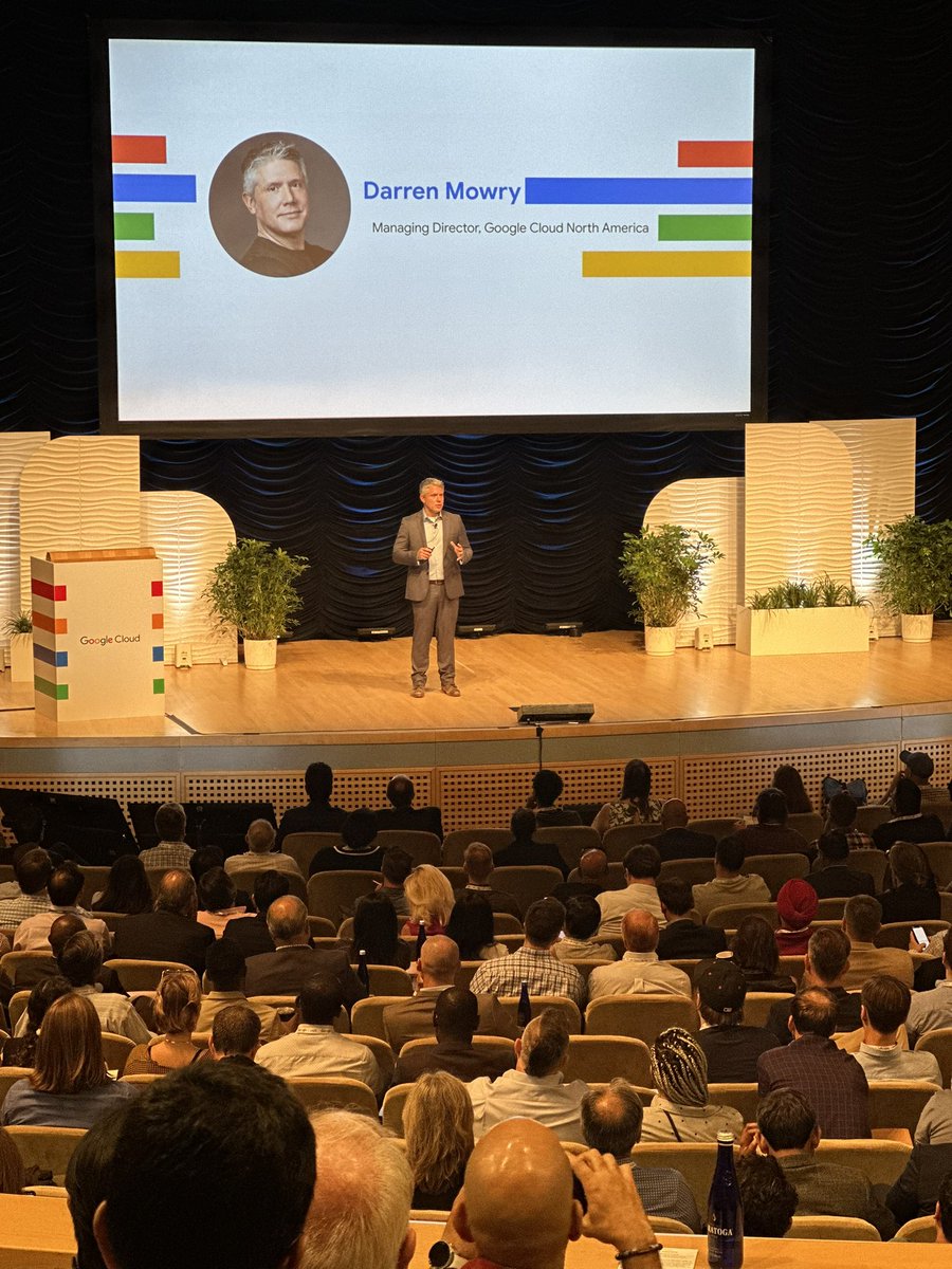 blockchainPath1's tweet photo. #GenerativeAI #GoogleCloud #AIEvent #WashingtonDC https://t.co/FzYAPIPSIe