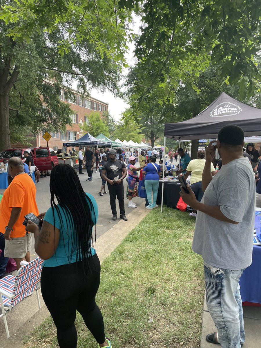 Come show your support for #Beatthestreets on 21st and Maryland Ave today!!! Plenty of vendors and resources for all families, out here until 6:00pm! -QF