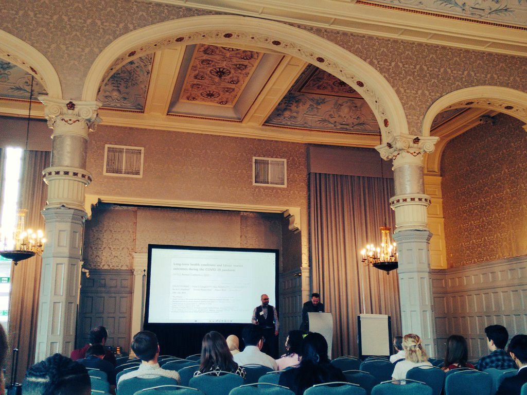 Adam_Mart1n's tweet photo. And @AUHE_Leeds' @Beardy_Econ presented his @usociety @NuffieldFound @HealthAndWorkUK analyses of how living with a long term health condition impacted employment during the #COVID19 pandemic https://t.co/qkanudwg2K