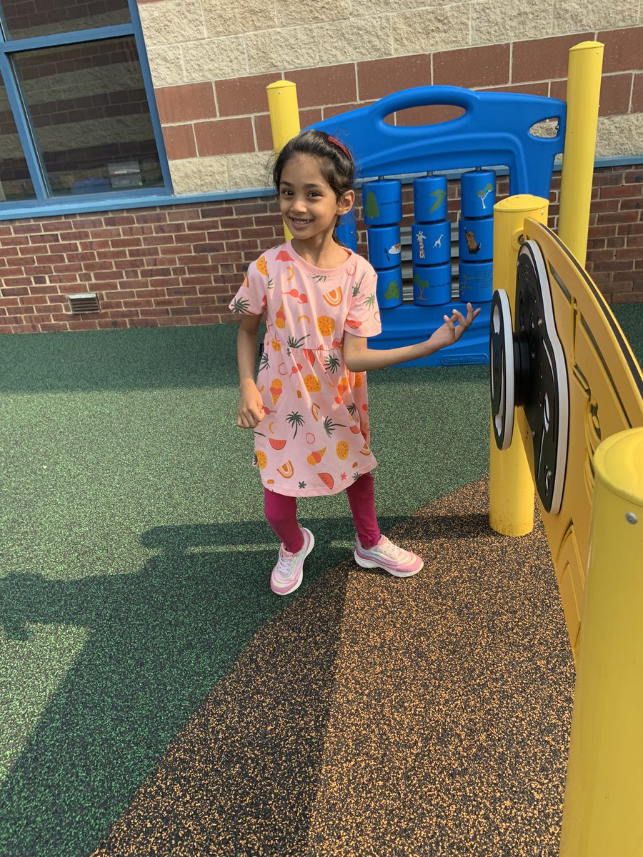 Ms_JD_LP's tweet photo. Lots of fun on the playground today! @mrpassner @chavensNJ @msPerez_Prek #NBTPreschoolUnited https://t.co/YGnnfgIlD2