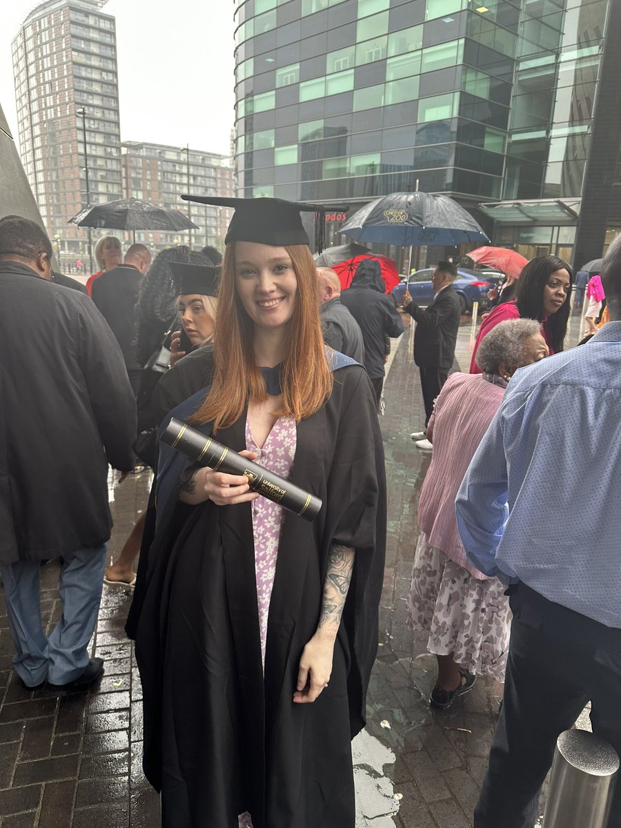 Amy 👩🏻‍🦰 tweet media