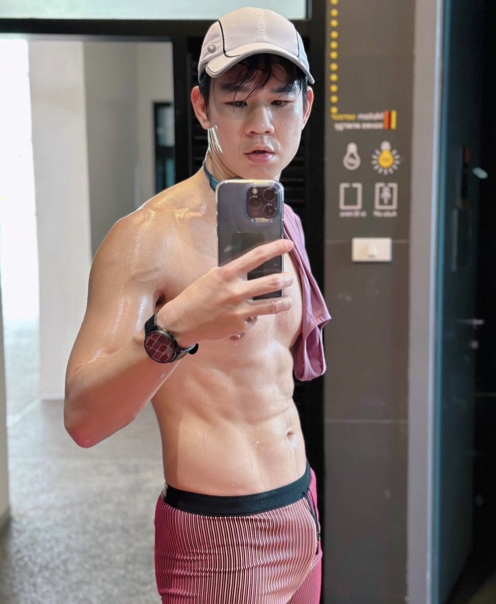 kku_sarin's tweet photo. Pink power https://t.co/BFeChzlXsM