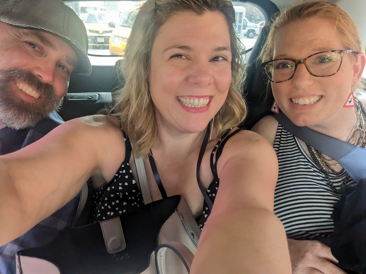 DrKowert's tweet image. #NYClife #G4C2023 🚕 

@jimohagan @KelliNDunlap