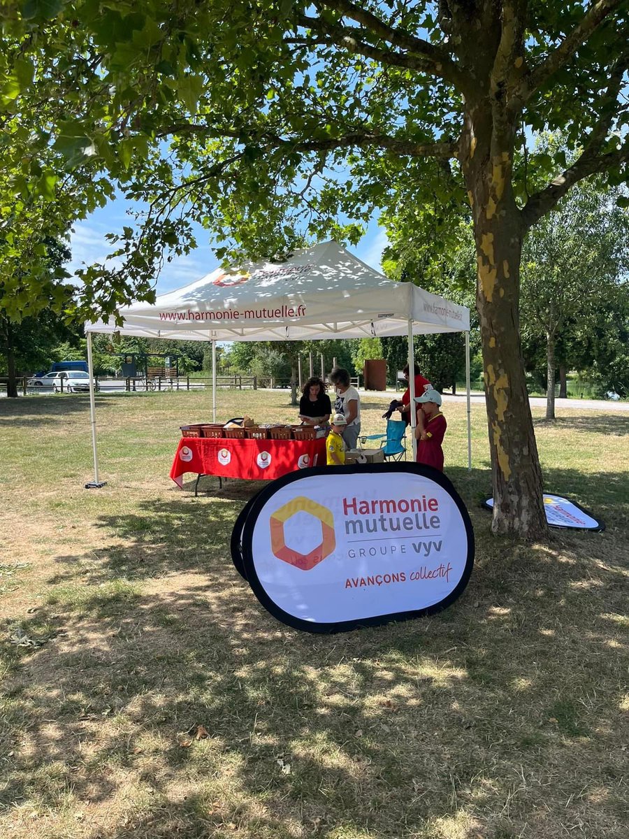 LigueFootLFPL's tweet photo. [Tournée #BeachVert]

⚽️ Après 2 très belles étapes en @loireatlantique en ce début de semaine, cap sur la #Vendée à #apremont ce mercredi et le @DistrictFoot53 à @LaRincerie @PaysCraon jeudi 💪👌🌞 Toutes les infos sur nos 9 dernières étapes ➡️ https://t.co/eZ1xxYH5vo https://t.co/bGOwo69MHp