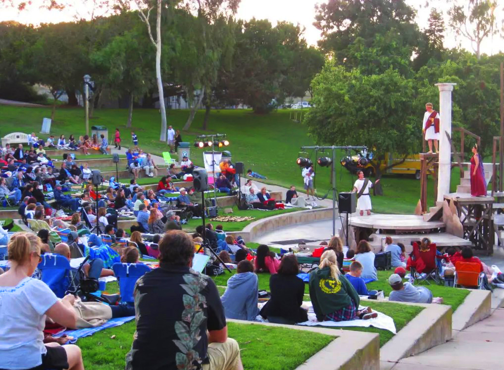 🎭 Shakespeare by the Sea is BACK this week at Polliwog Park! 🙌 Pack a picnic, a blanket and beach chair, and settle in under the stars for a night of classic FREE entertainment! Show starts at 7pm.
7/20-Twelfth Night
7/21-Hamlet 
#shakespearebythesea #mbparksandrec