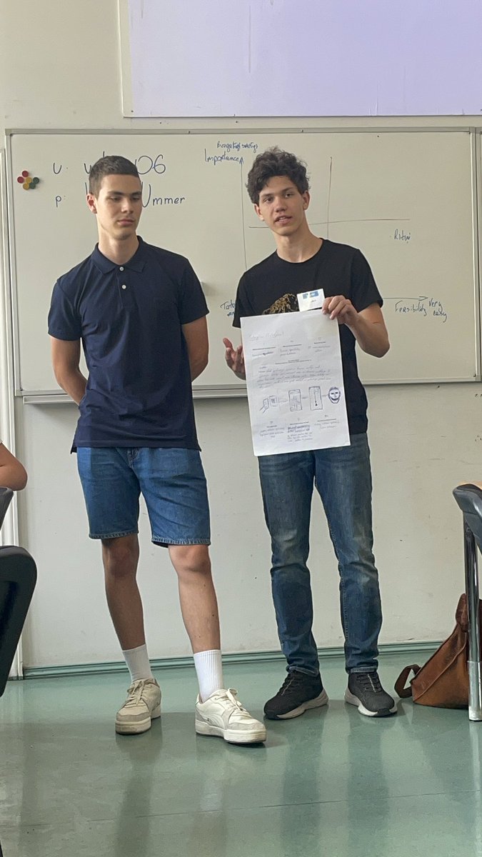 2. diena <a href="/irLV/">Žurnāls IR</a> jauno tehnoloģiju skolai ir noslēgusies! Šodien jaunieši apvienojās komandās, izstrādāja tām mājaslapas un izveidoja savu projektu konceptus, balstoties uz vakardienas izpēti <a href="/bernuslimnica/">Bērnu slimnīca</a>. Tikmēr ar pasniedzējiem gatavojamies rītdienas prototipesanas darbnīcām.