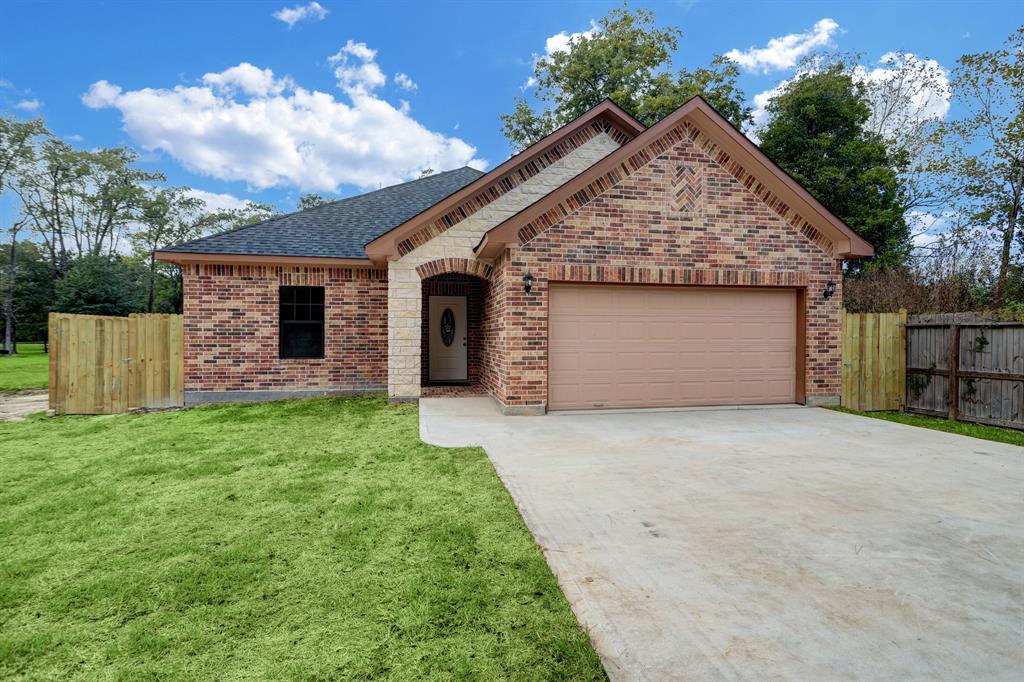 RealtorChandler's tweet photo. You've got to see this beautiful home! Message me for details or a showing! #homesforsale #realestate  https://t.co/U4yO8THmc4 https://t.co/wfHz0zOVWd