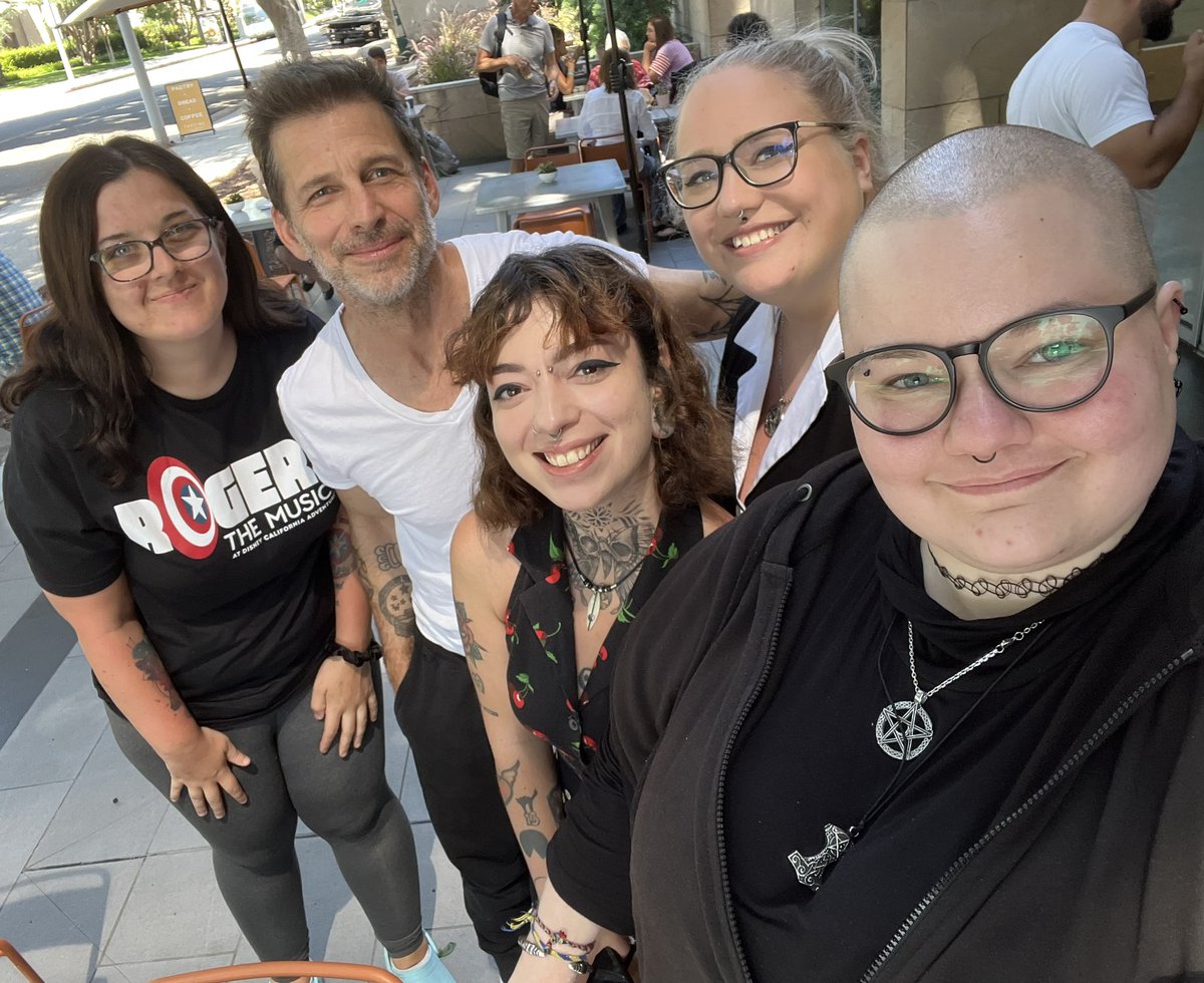 Met up with a pretty amazing dude. Thanks for the coffee <a href="/zacksnyder/">Zack Snyder</a> 💕