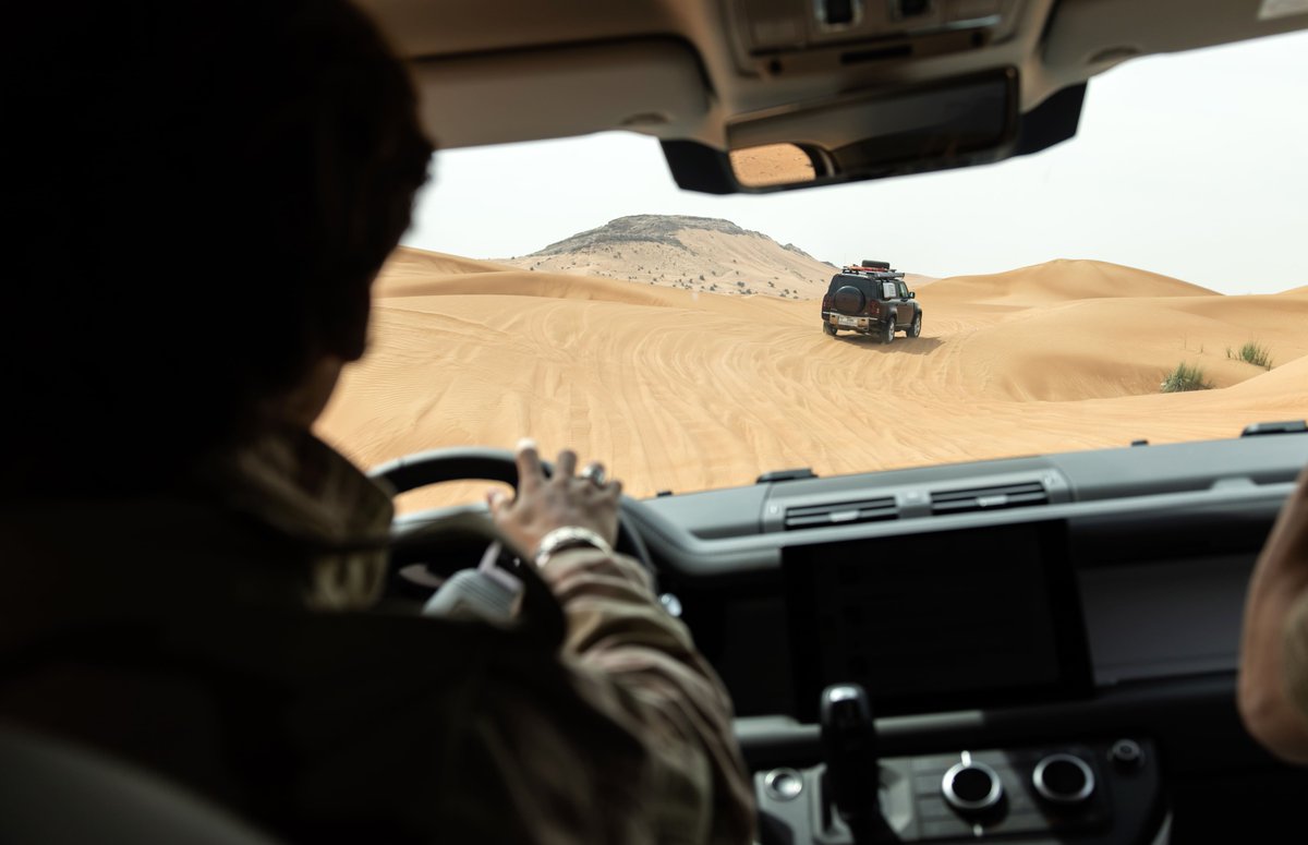 Williams Land Rover tweet media