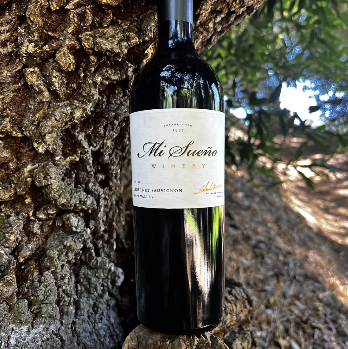 Our 2019 Mi Sueño Napa Valley Cabernet Sauvignon scored Double Gold and 97 points at the 2023 Sunset International Wine Awards! To celebrate, order 3+ bottles, and shipping is included for 48 hours only. Use code SUMMERGOLD at checkout. 

Shop: ow.ly/5Mhj50PaTW5