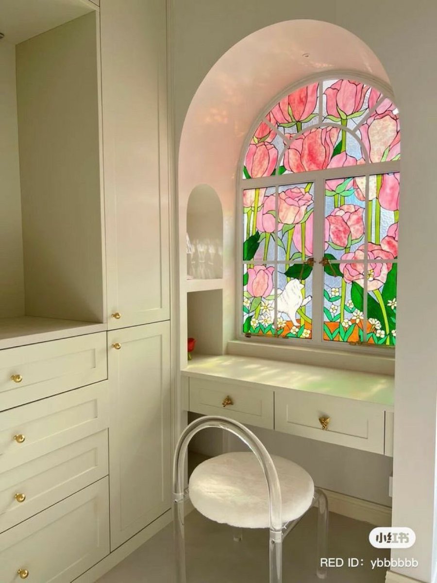 300moods's tweet image. the art of stained glass 🌿🌷