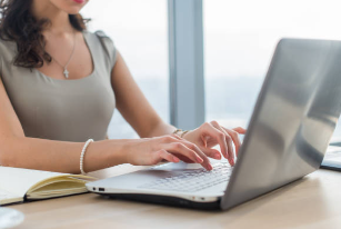 Bob2Camp's tweet photo. Here is the typical procedure for becoming an excellent copywriter:

Pick a niche in copywriting.

Create a few replica for your abilities.

Use employment networks to land your initial jobs.

Develop a solid track record to attract recommendations. https://t.co/SiwnPp3BSL