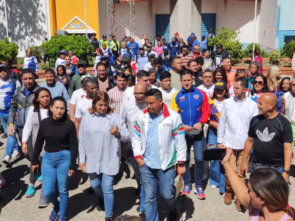 JEHYSON GUZMÁN tweet media