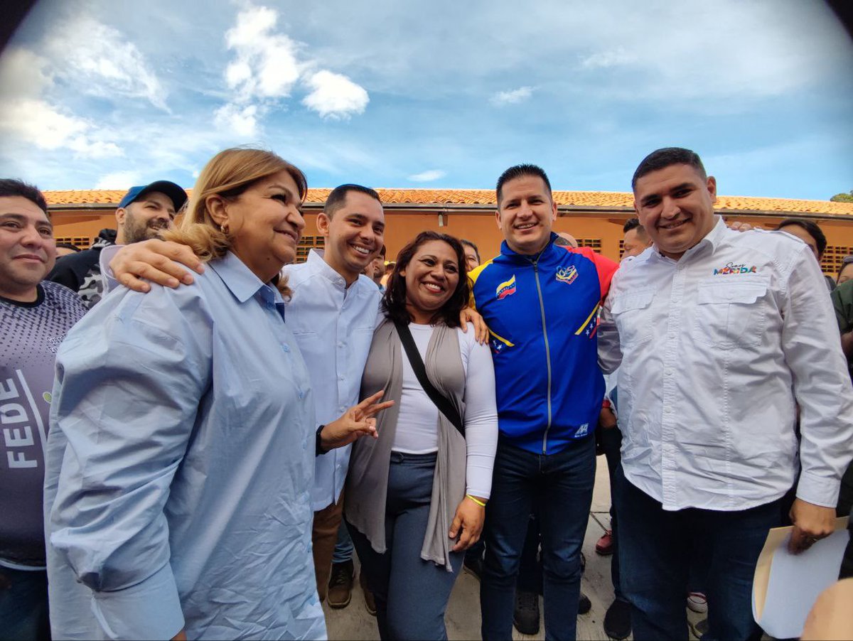 JEHYSON GUZMÁN tweet media