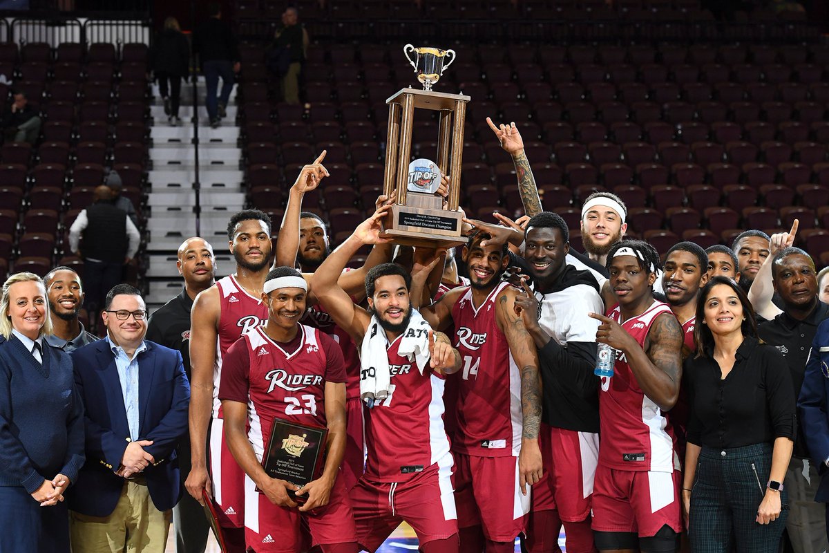 Found these throwback pics. Been winning for awhile, I know how to do this 🤷🏿‍♂️