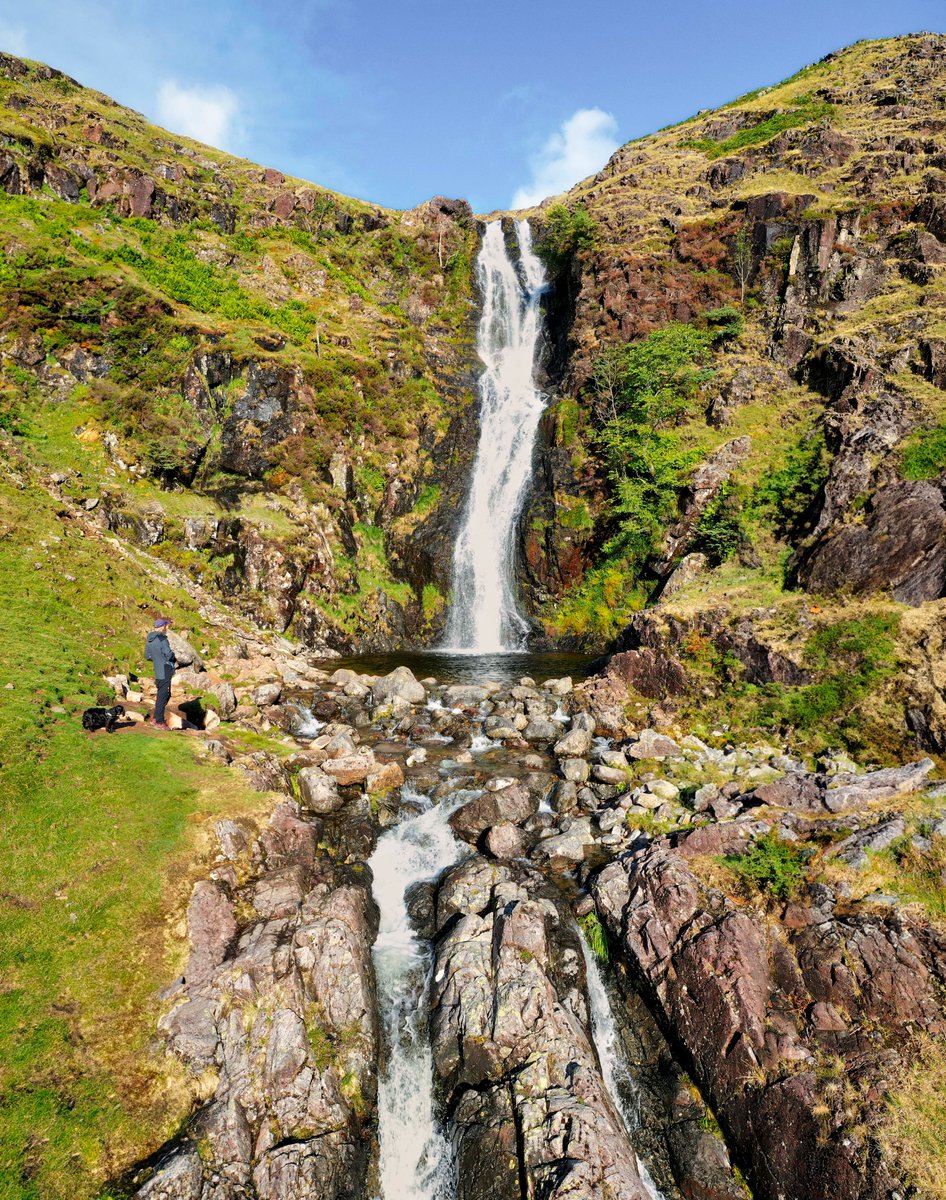 lakesrhino's tweet photo. Morning everyone hope you are well. One of the more impressive waterfalls in the Lake District, Whorneyside Force in Great Langdale,  with me on the left to give it some perspective. Have a great day. #lakedistrict @keswickbootco https://t.co/BQX5t9dxc7