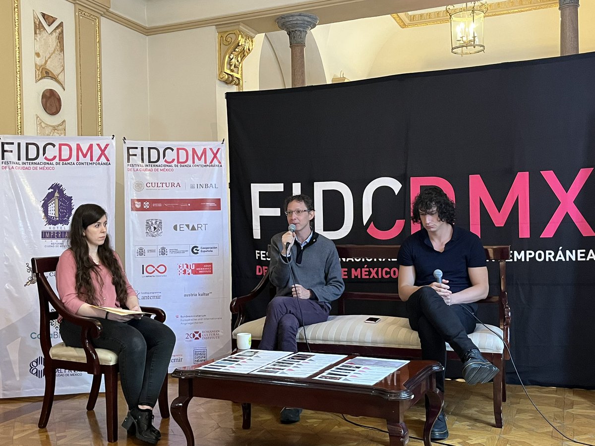 TeatrosCdMexico's tweet image. Del 29 de julio al 15 de agosto se llevará a cabo la octava edición del @FIDCDMX y tendremos en el #TeatroDeLaCiudad una función el domingo 13 de agosto en la que podrás ser testigo de la pieza coreográfica BLOT.

Boletos en taquilla y Ticketmaster 👉 bit.ly/43xjYGk