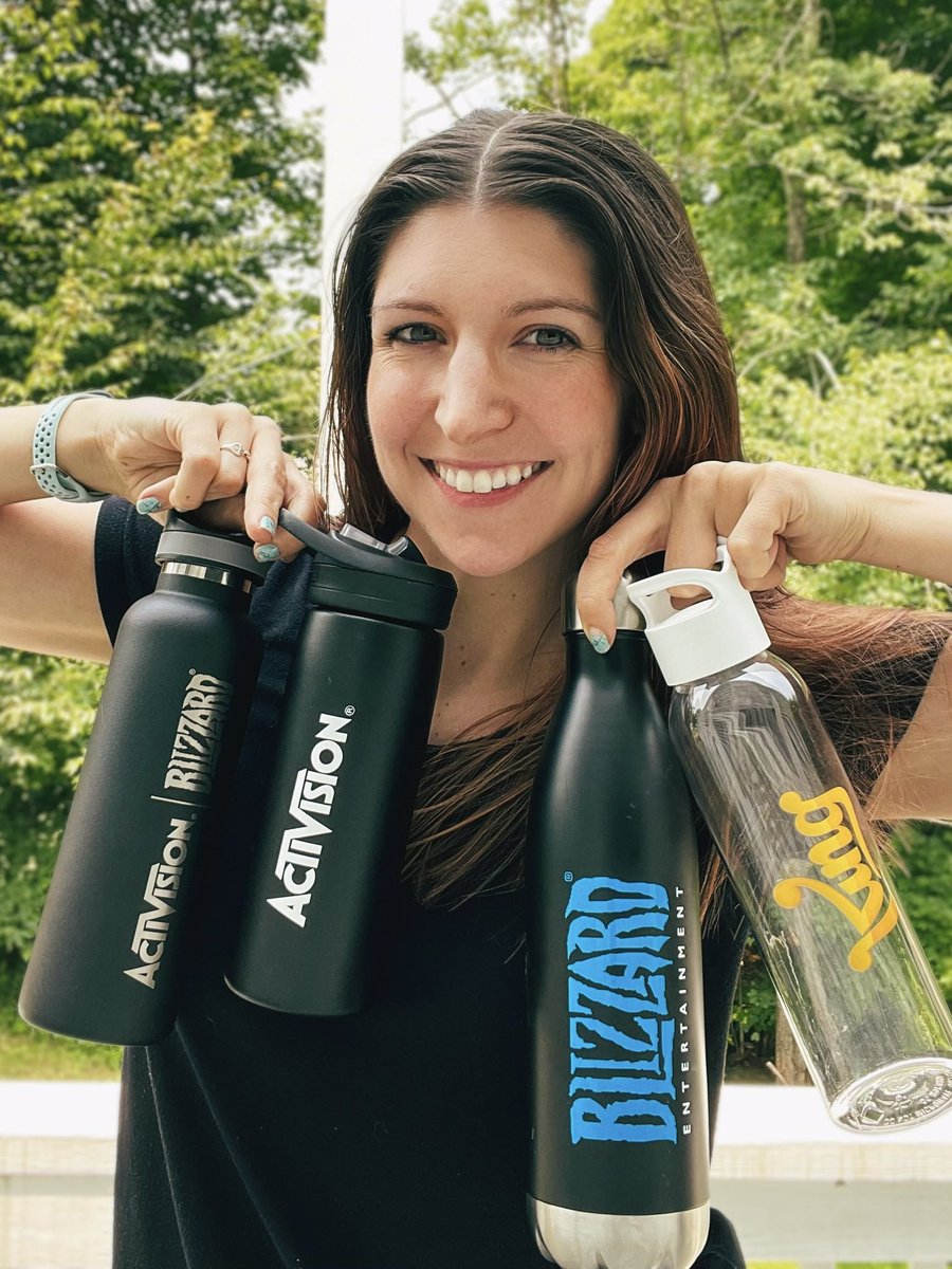 It’s been a whole year at <a href="/ATVI_AB/">Activision Blizzard</a> 
Time is weird. But, wow - what a year for my career.

2️⃣ Two successful program launches 
✉️ An invitation to speak in Amsterdam
🏆 Awards  

Oh and I am also the proud owner of all these water bottles. 

Year 2 let’s go. 💪🏻