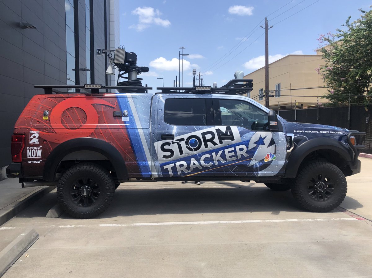 KPRC got a new Storm Tracker vehicle and it is SO COOL!! I’m thrilled to storm chase in this once our heat wave ends ⛈ #stormtracker @KPRC2